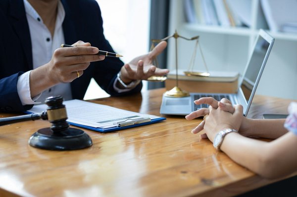 Conseils juridiques sur les successions à perpignan : vos clés